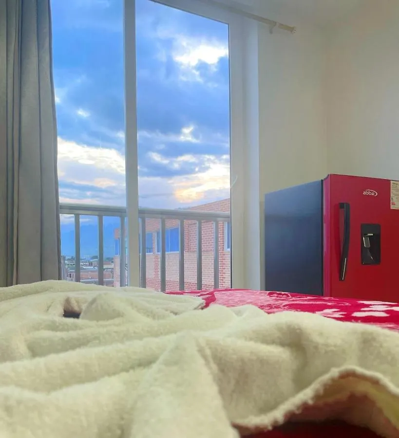 Apartahotel El Paraiso Cali 3*,